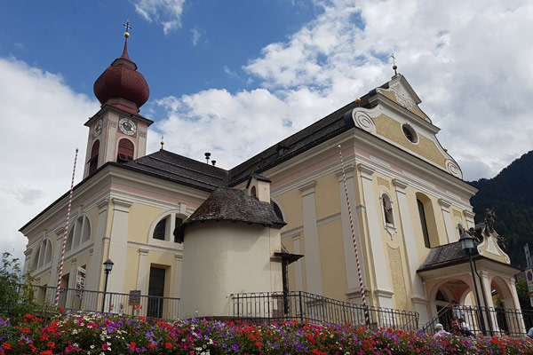 chiesa-parrocchiale-di-ortisei