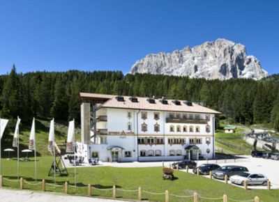 Hotel Sella 