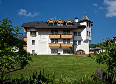 Hotel Serena