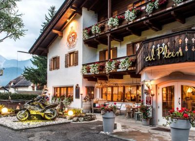 Al Plan Romantikhotel Museum - Osteria - Oldtimer