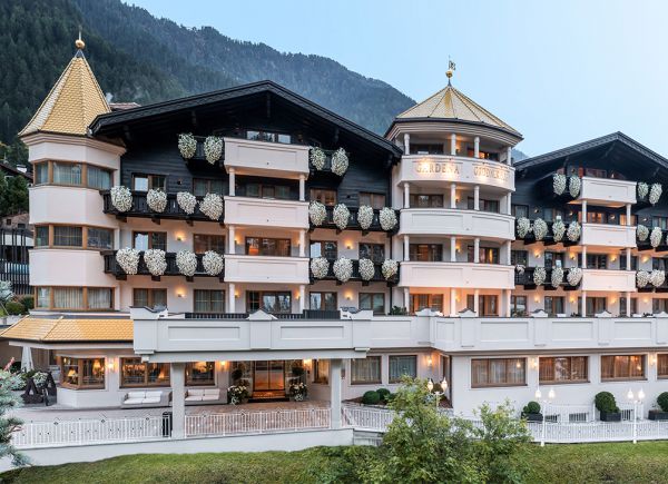 Hotel Gardena - Grödnerhof - Relais & Chateaux