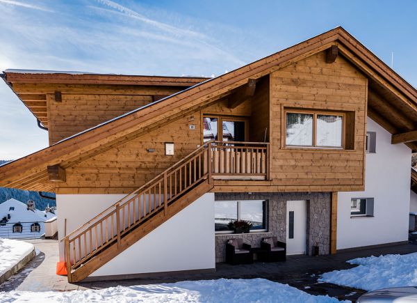 Apartments Col da Larjac