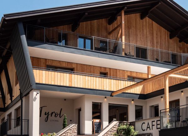 TYROL Café & Living