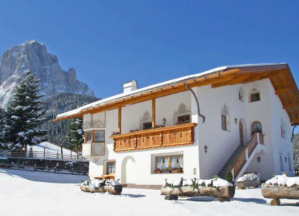Apartments Cësa Sasplat