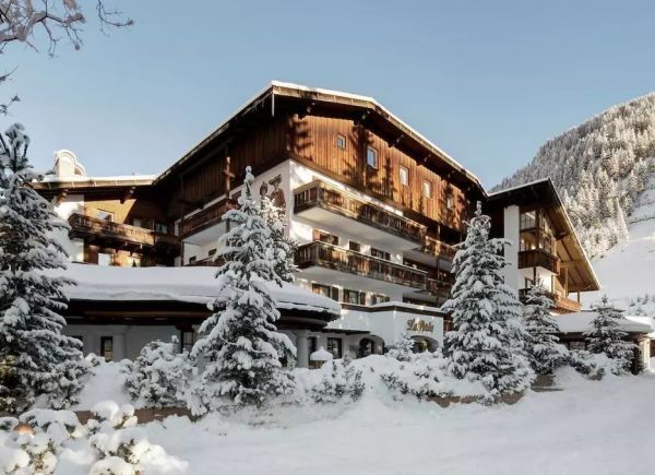 Hotel La Perla