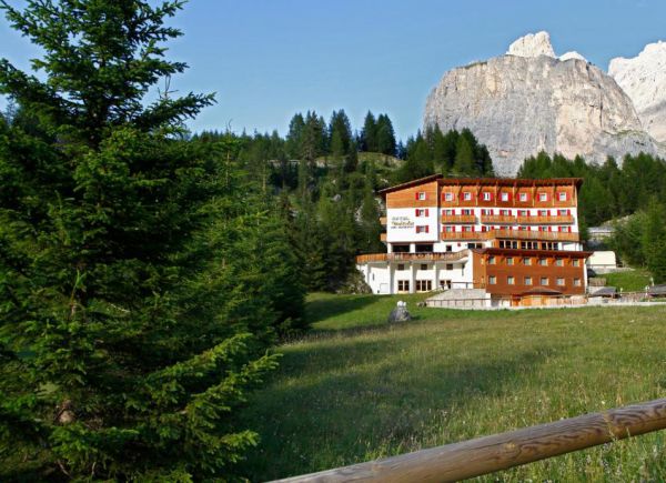 Hotel Meisules