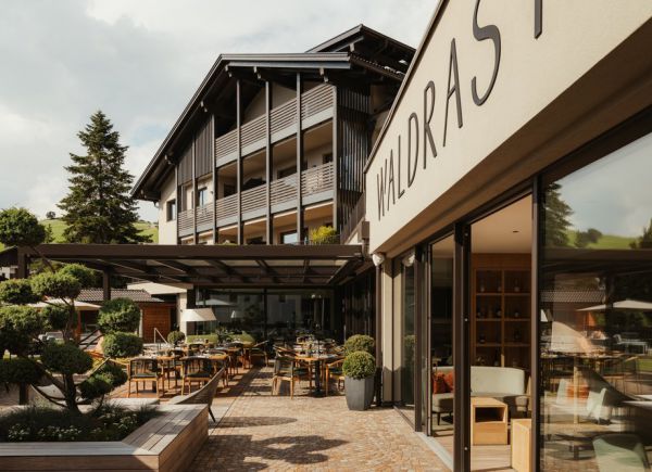 Hotel Waldrast Forestside Living