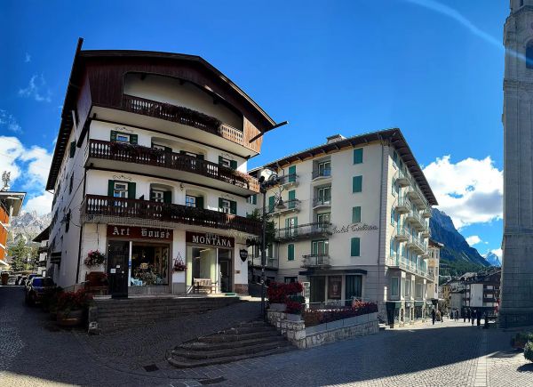 Hotel Montana Cortina