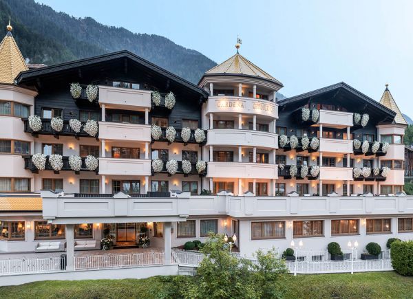 Hotel Gardena - Gr&ouml;dnerhof - Relais & Chateaux