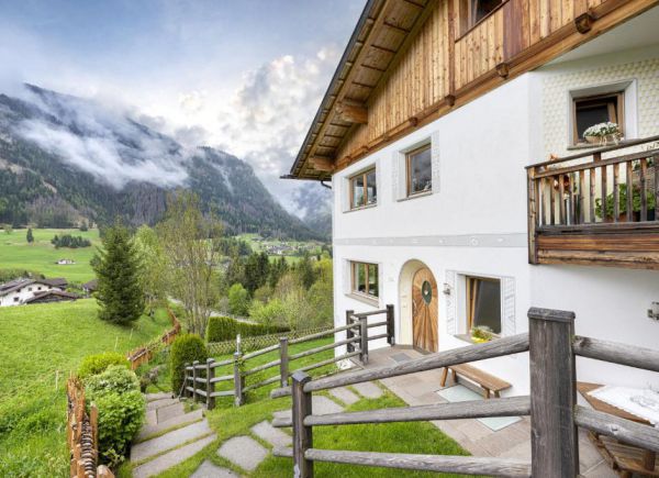Ciancel - solo affitti stagionali - only seasonal rental