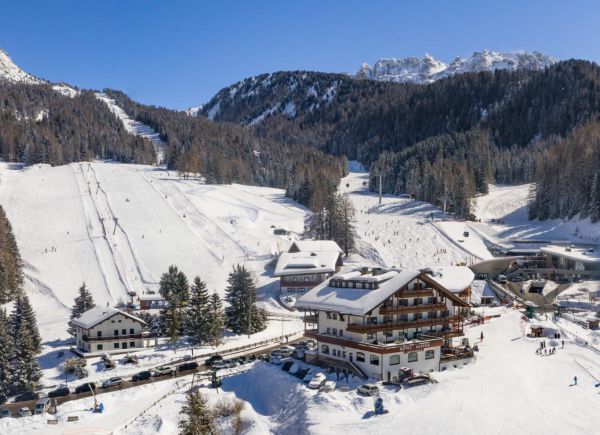 Hotel Alaska Ski & Wellness